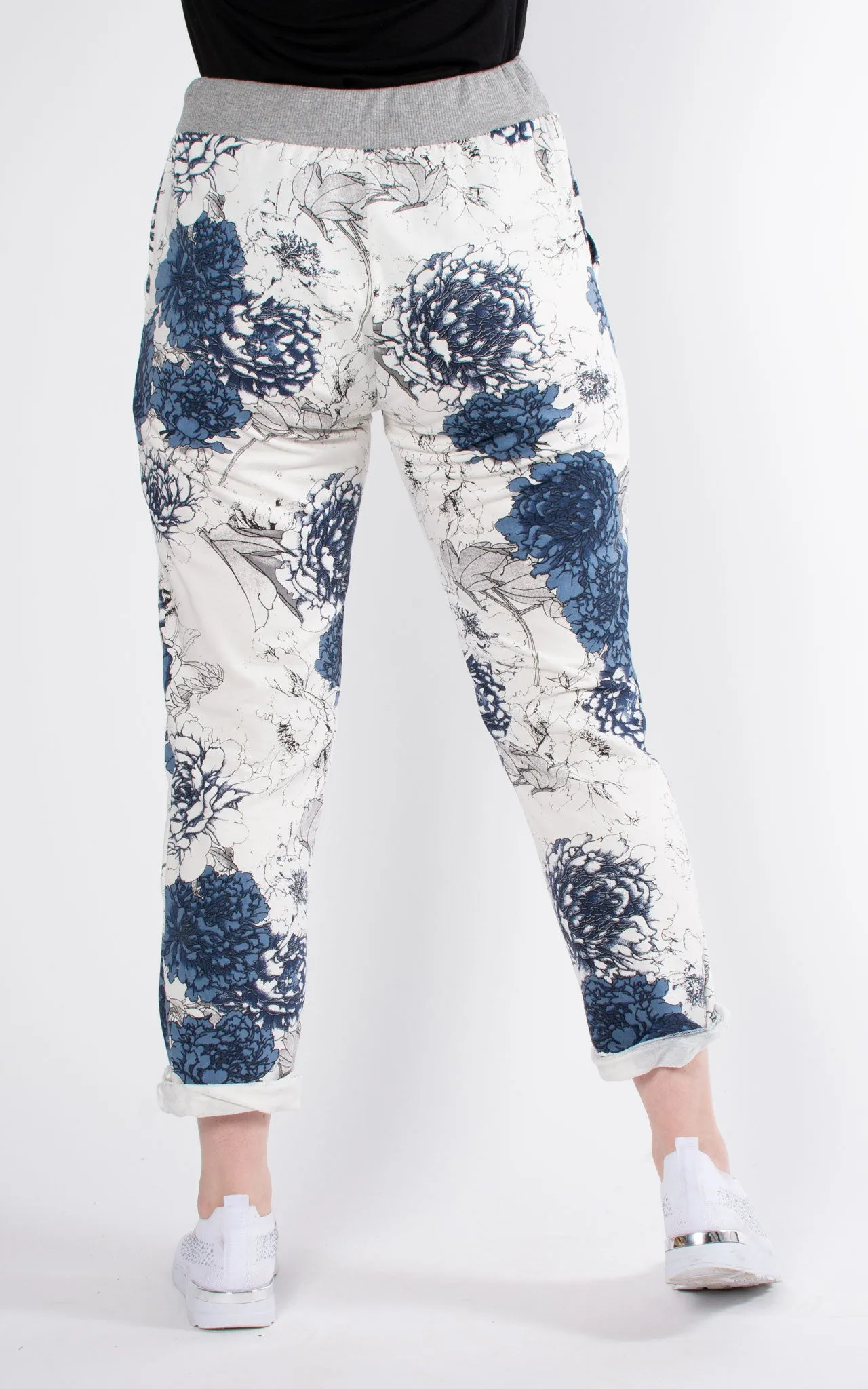 Basic Jogger | Blue Blossom