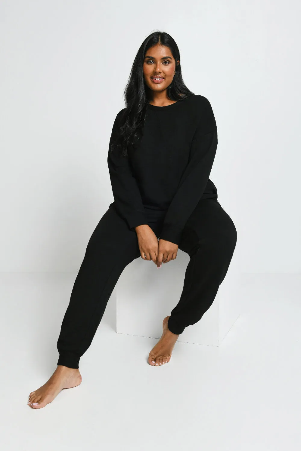 Curve Luxe Lounge Jogger - Black