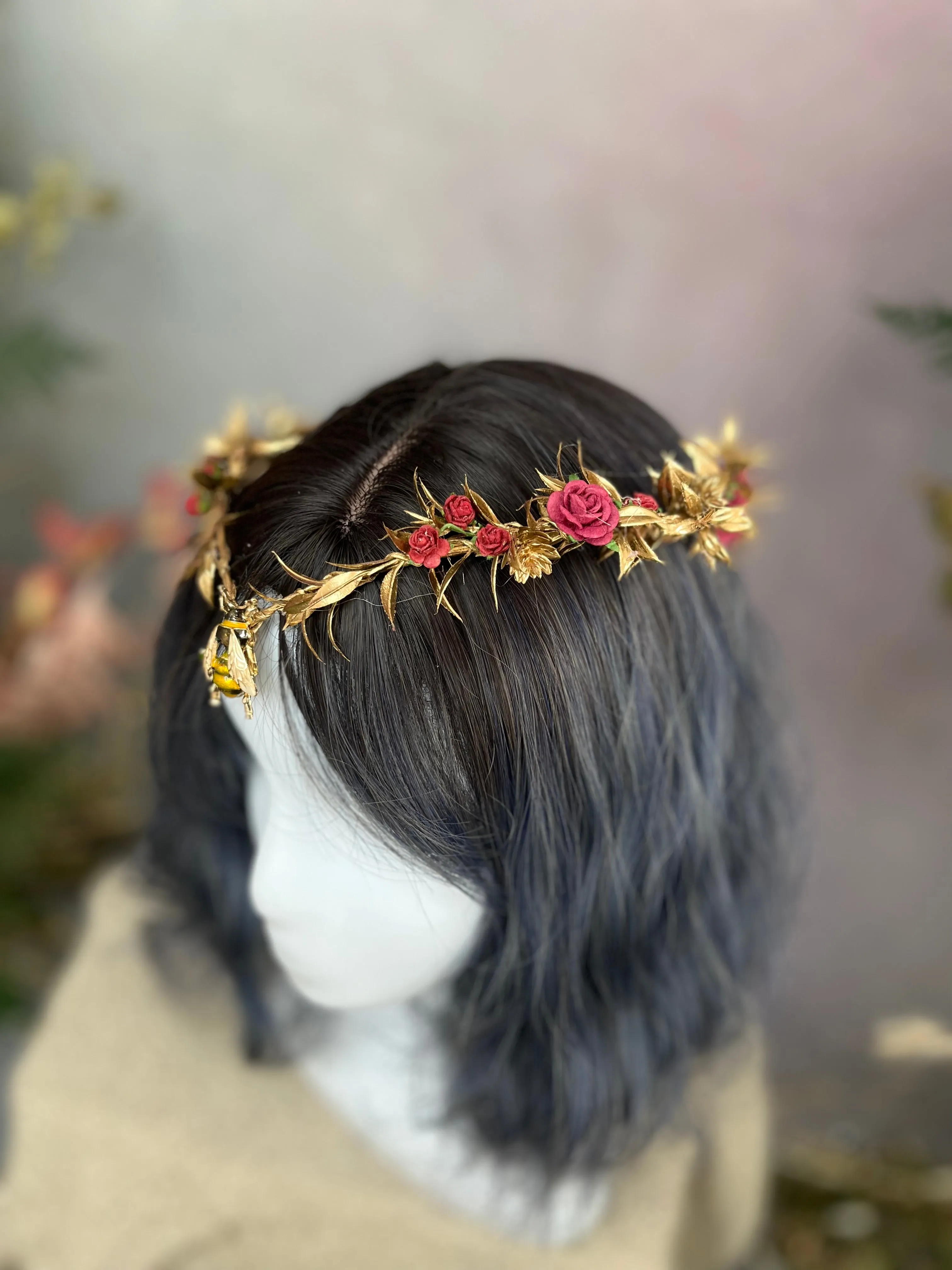 Flower elven tiara with a bee