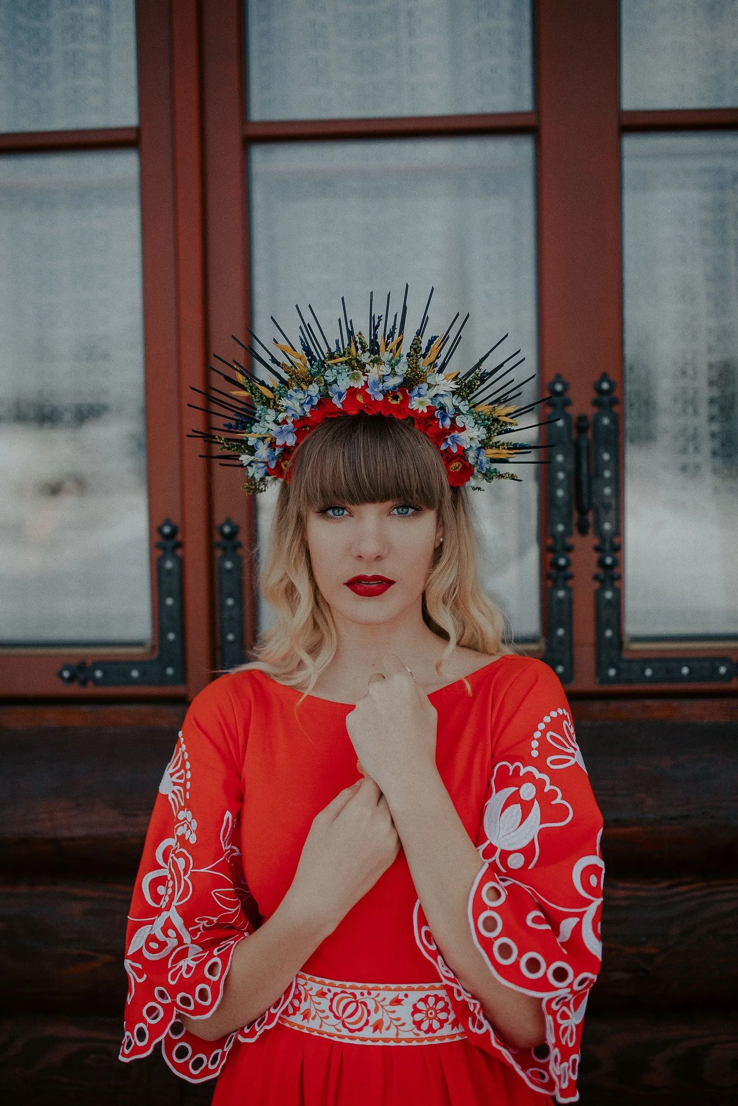 Folk flower halo crown Wedding headpiece Slavic wedding Meadow met gala crown Sun crown Bridal crown with spikes Two sided crown Magaela