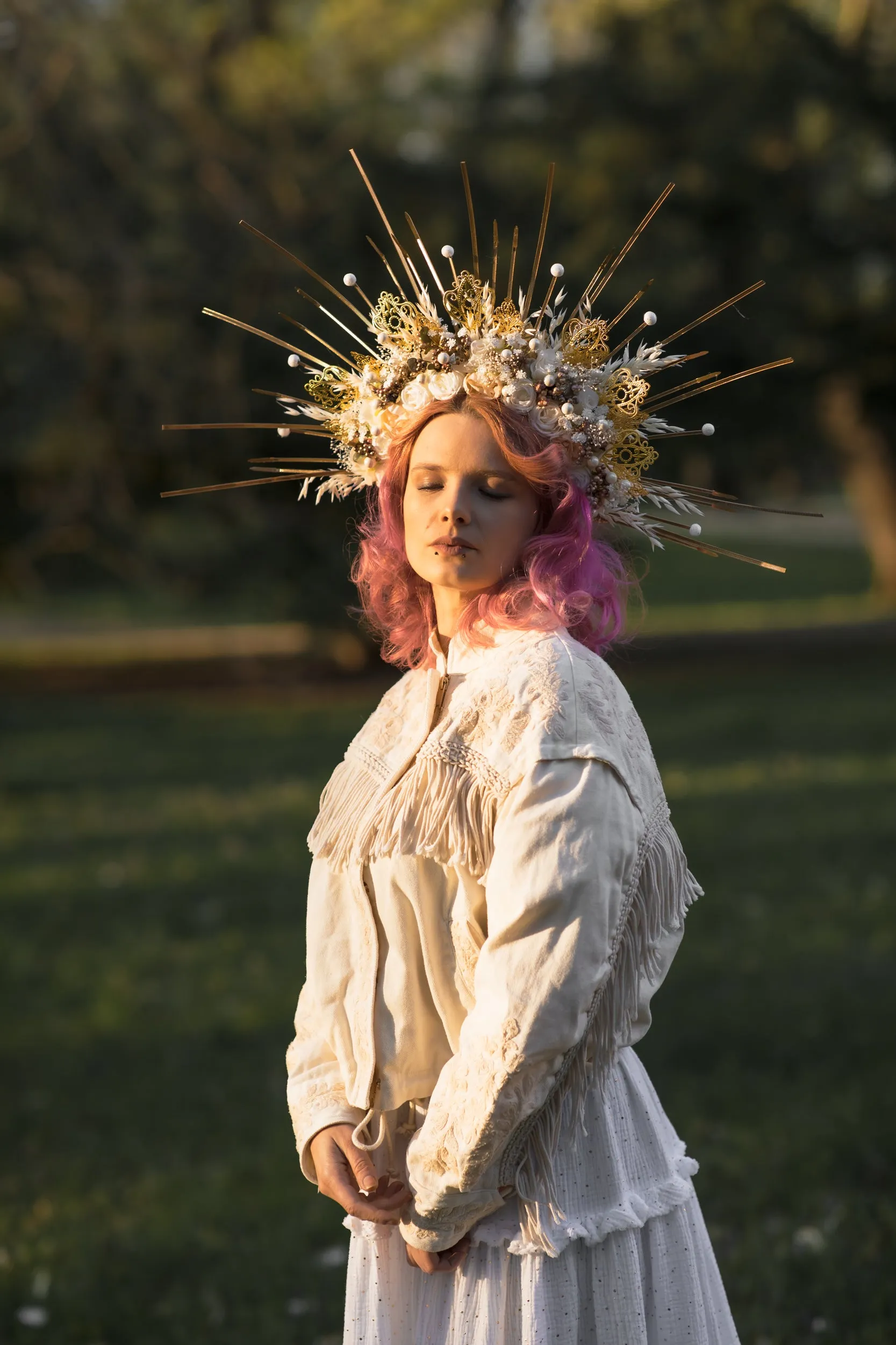 Customisable Golden and Cream Ivory-Spiked Bridal Halo Crown - Unusual Headband for Met Gala, Photoshoots & Weddings