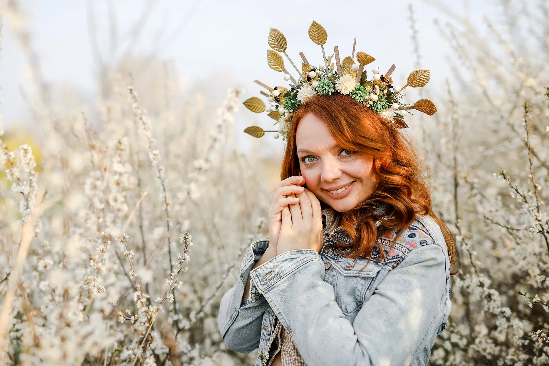 Golden flower halo crown Bees Bridal headpiece Natural green and white headband Met gala sun headpiece Handmade spike crown Beyonce Magaela