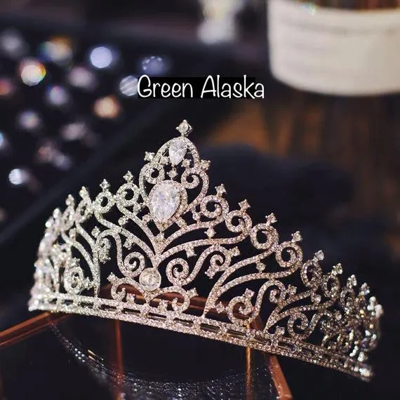 T148. luxury royal rhinestone tiara for classic wedding