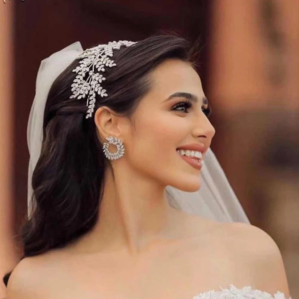 T213. Crystal Bridal Headband