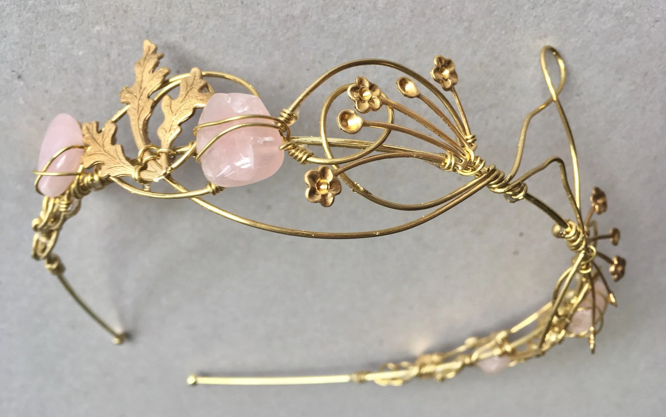 The ANAIS Rose Quartz Leaf Crown