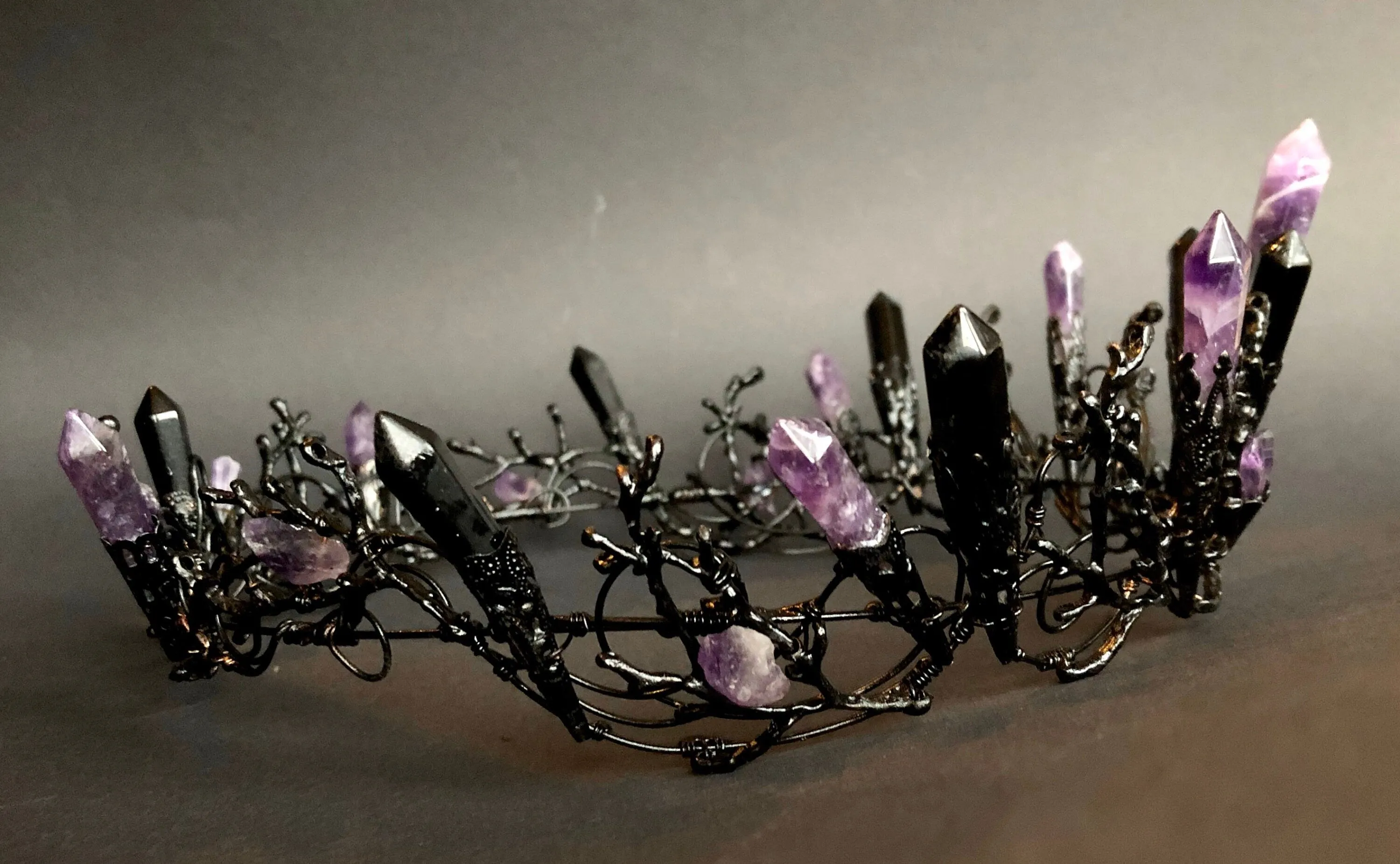 The SERAPHINA Amethyst & Onyx Full Crown