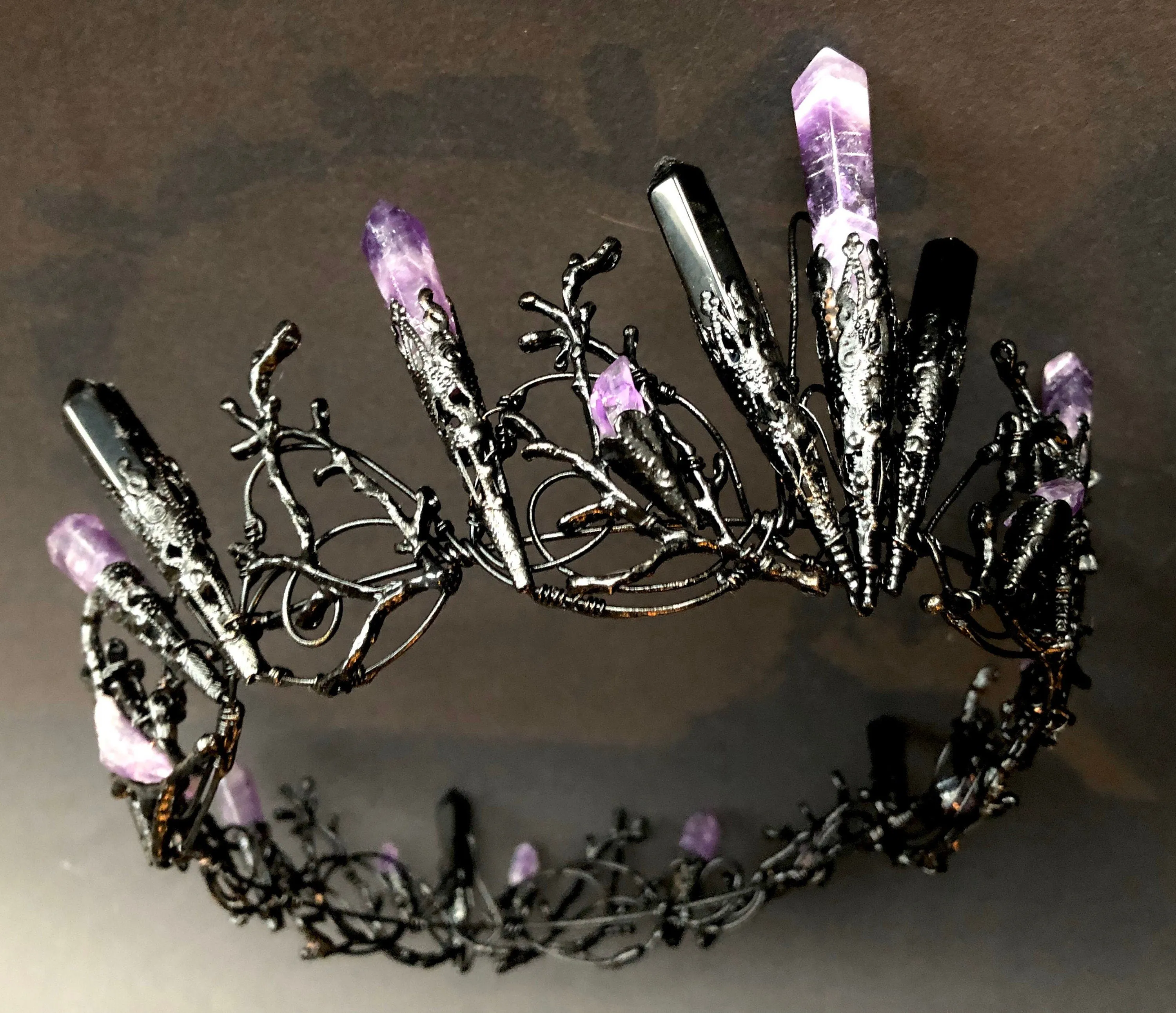 The SERAPHINA Amethyst & Onyx Full Crown