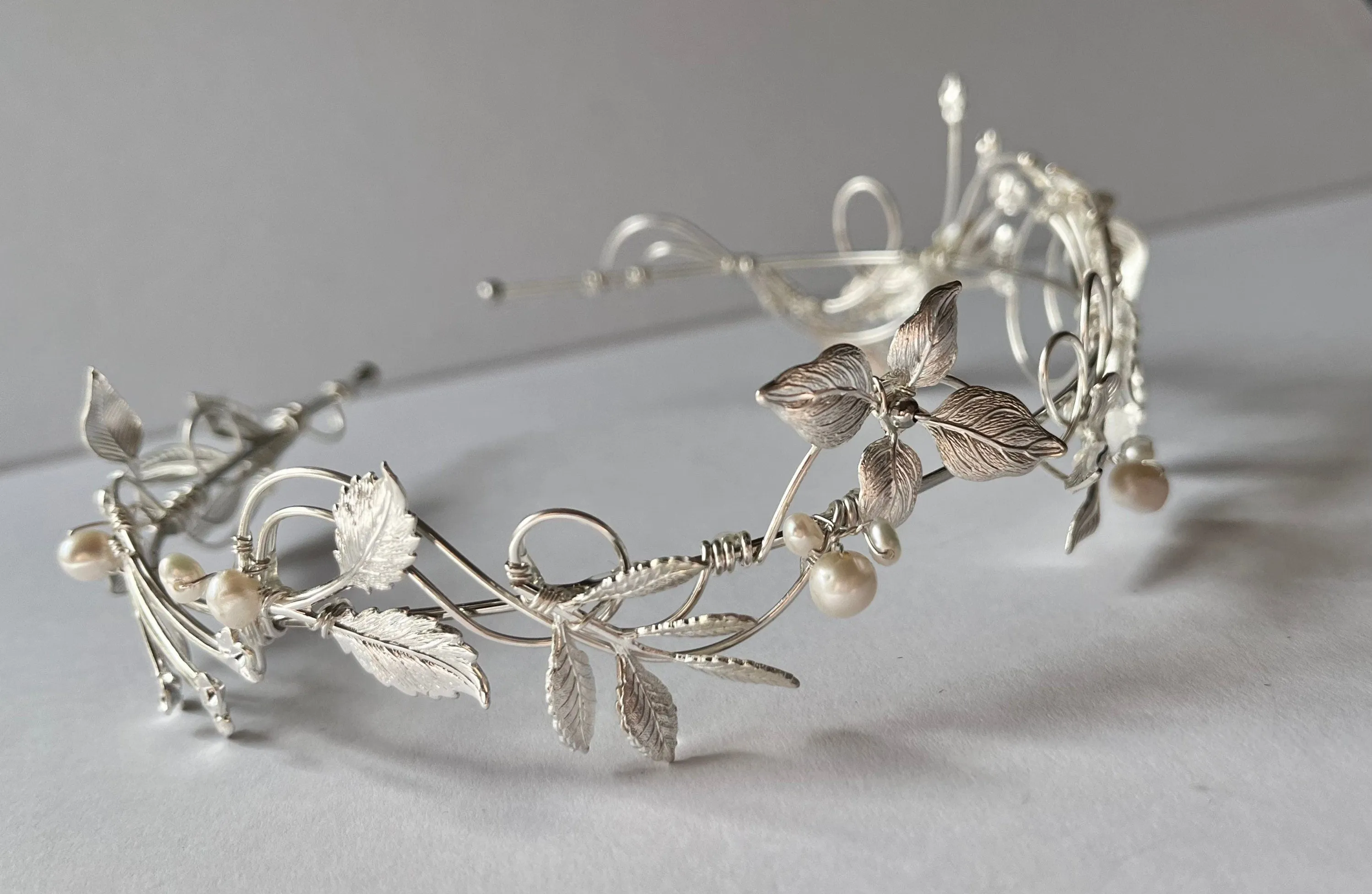 The VERITY Leaf & Pearl Headband