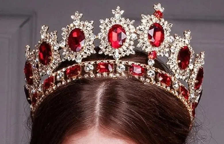 The Victoria Crown